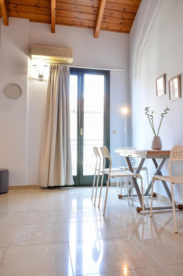 Centrally For 3 Kalamata Exterior foto